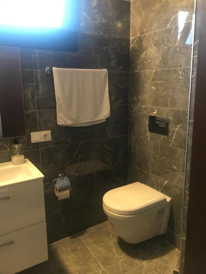 الشقق الفندقية كويجيزفي  Golden Lake Aparts المظهر الخارجي الصورة
