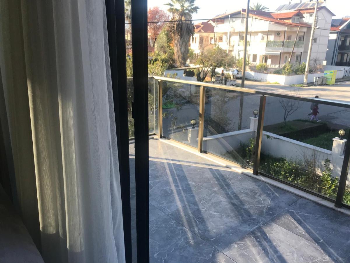 الشقق الفندقية كويجيزفي  Golden Lake Aparts المظهر الخارجي الصورة